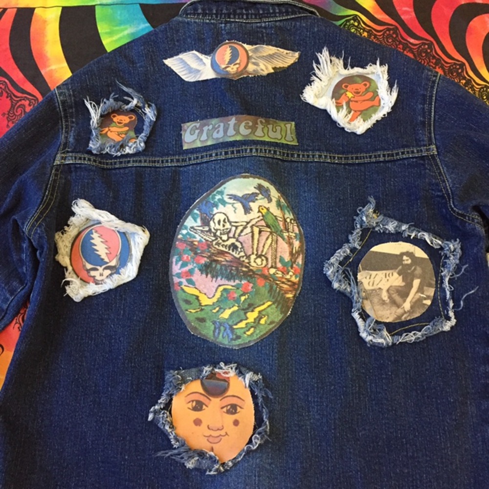 Grateful Dead Patch Jacket Free Pinbacks & Cd - image 3